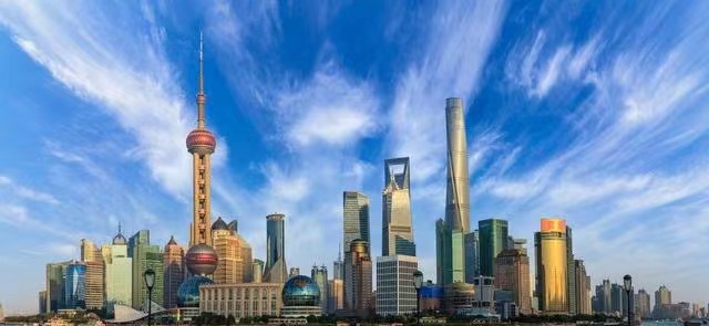 北京、上海2022年上半年写字楼、商务园区及大宗交易市场研究报告